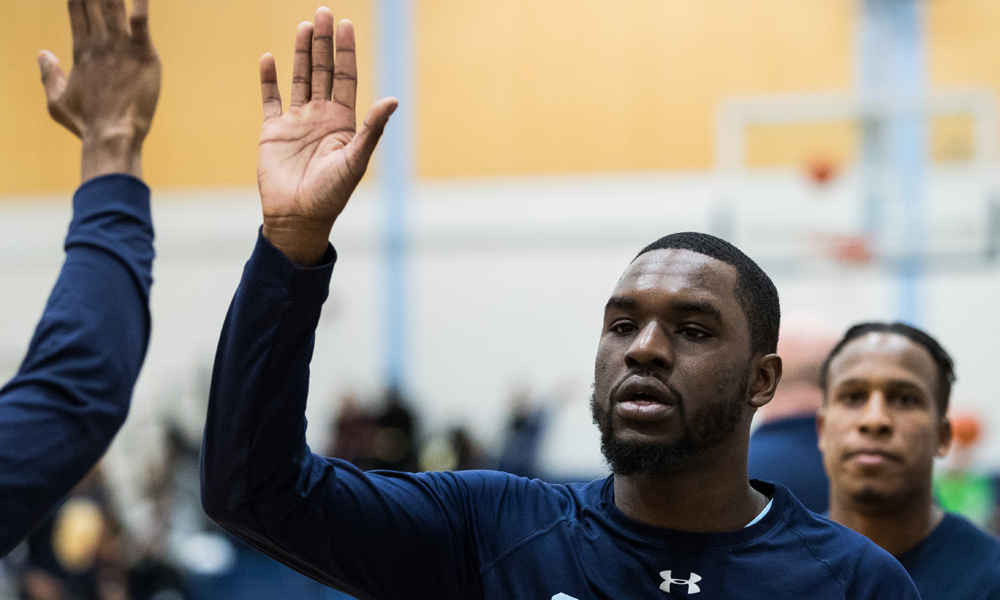 Men's basketball get back on winning track