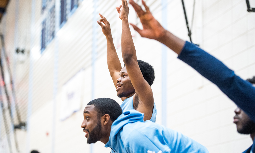 Men's basketball claim pair of wins in the Sault