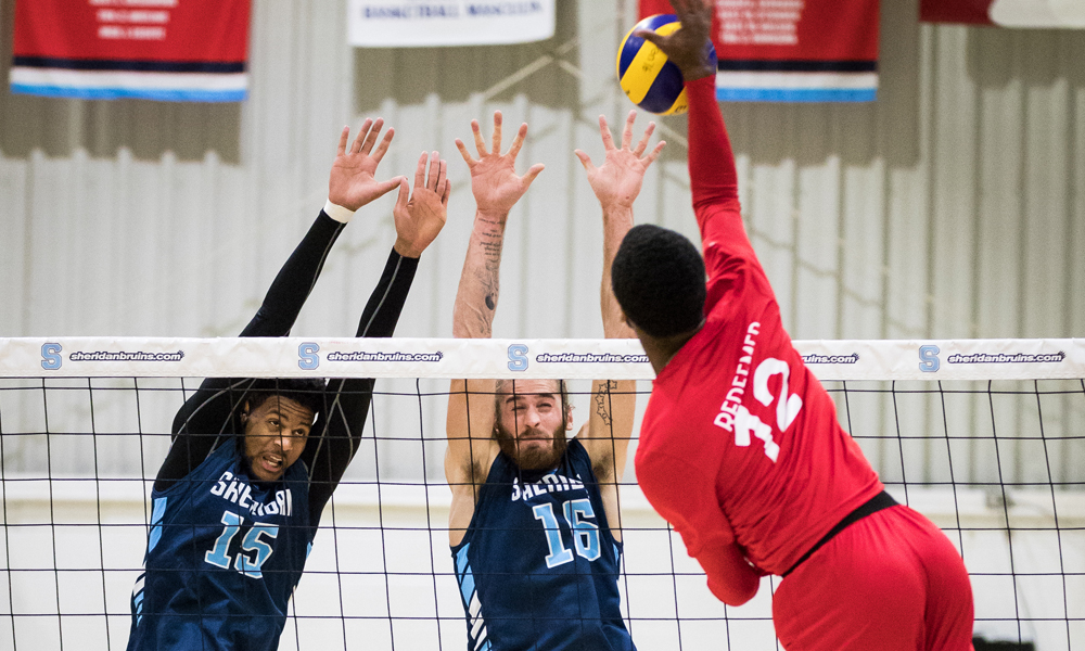 Men's volleyball slide hits 4