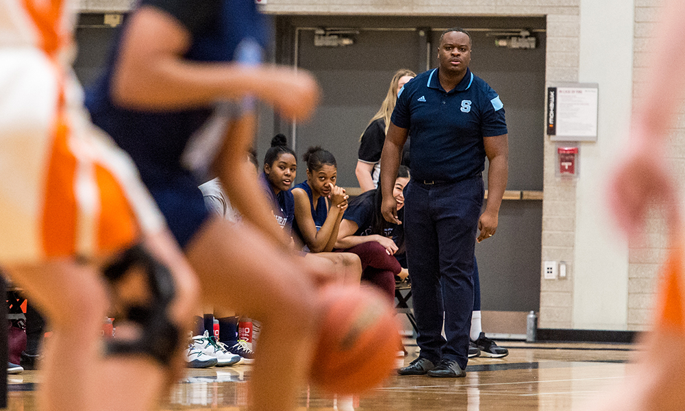 Fast start lifts women's basketball past Mohawk